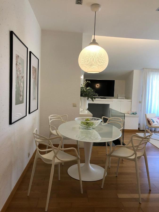 Duplex-Atico Cangas Do Morrazo Buitenkant foto